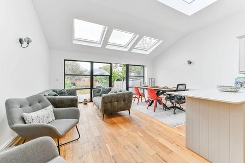148 Westway, London, SW20 9LS