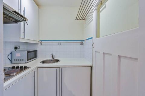 Studio for sale, Coram Street, Bloomsbury, London, WC1N