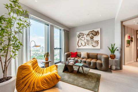 2 bedroom flat for sale, River Park Tower, Thames City, London SW8