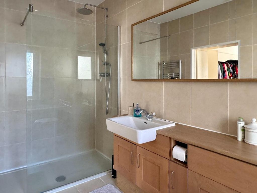 Apartment 1 - Bathroom