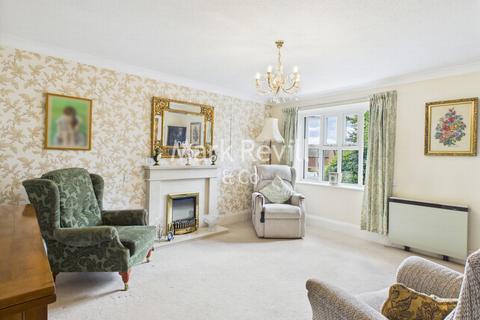 undefined, Harvest Close, Lindfield, RH16