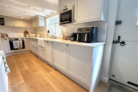 2 bedroom semi-detached house for sale, Dawns Lane, Aslockton