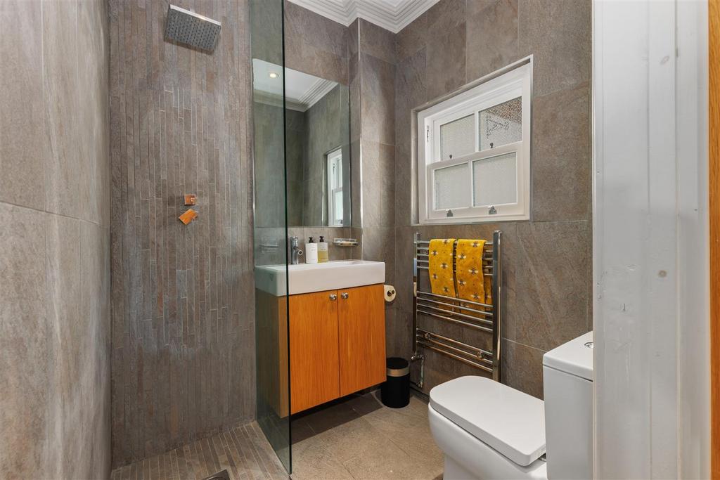 Cloakroom/Wet Room