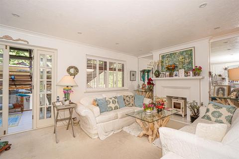 5 bedroom detached house for sale, Beauport Gardens, St. Leonards-On-Sea