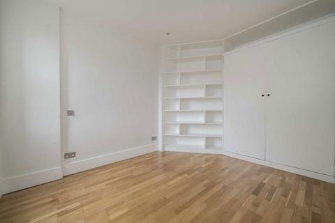 1 bedroom flat for sale, Chiswick Road, London W4
