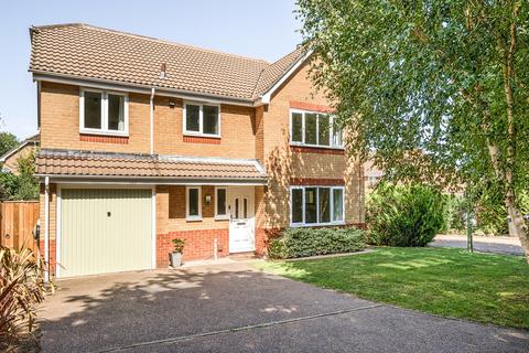 5 bedroom detached house for sale, Fiske Close, Bury St. Edmunds IP32