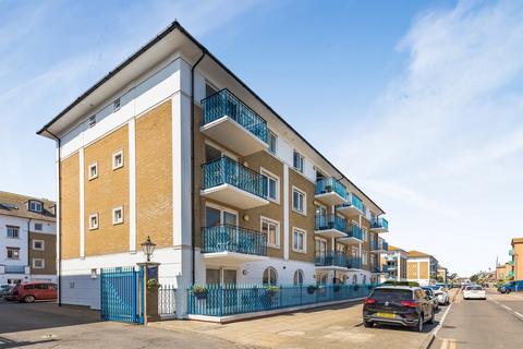2 bedroom apartment to rent, Collingwood Court, Brighton Marina Village