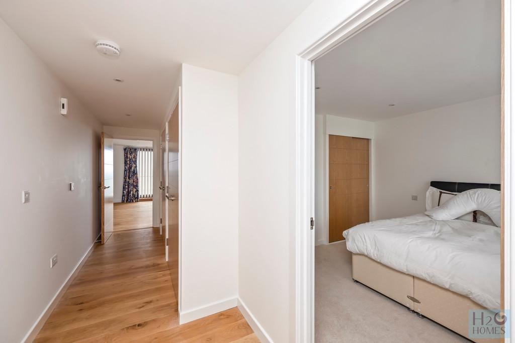 Kingsway 191, flat 5-020