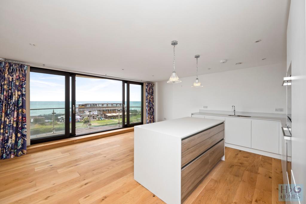 Kingsway 191, flat 5-005
