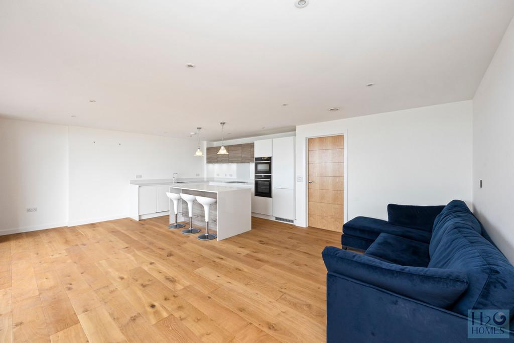 Kingsway 191, flat 5-001