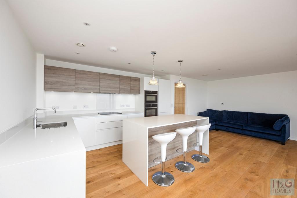 Kingsway 191, flat 5-003