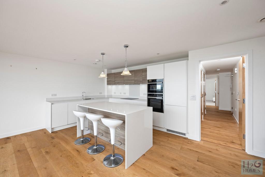Kingsway 191, flat 5-004