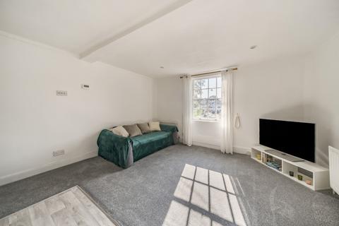 Flat 3, Westcroft Court, 59 Westcroft Road, Carshalton, SM5 2AU