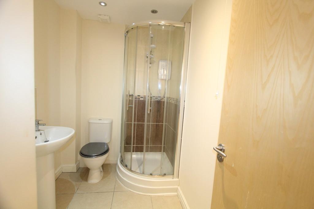 Main bathroom