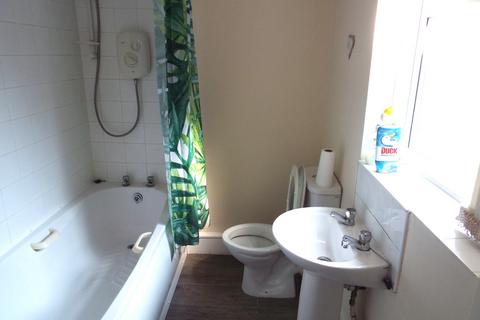 undefined, 3 Carisbrooke Avenue