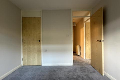 undefined, Regatta Court, Cambridge CB5