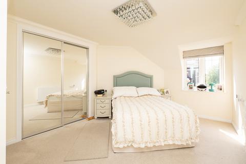 undefined, Cheam Road, Sutton SM1