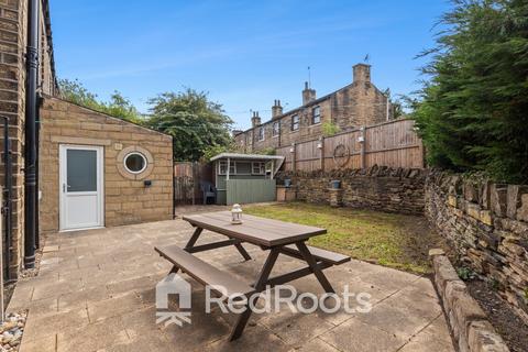 3 bedroom semi-detached house for sale, Wakefield Road, Huddersfield HD5