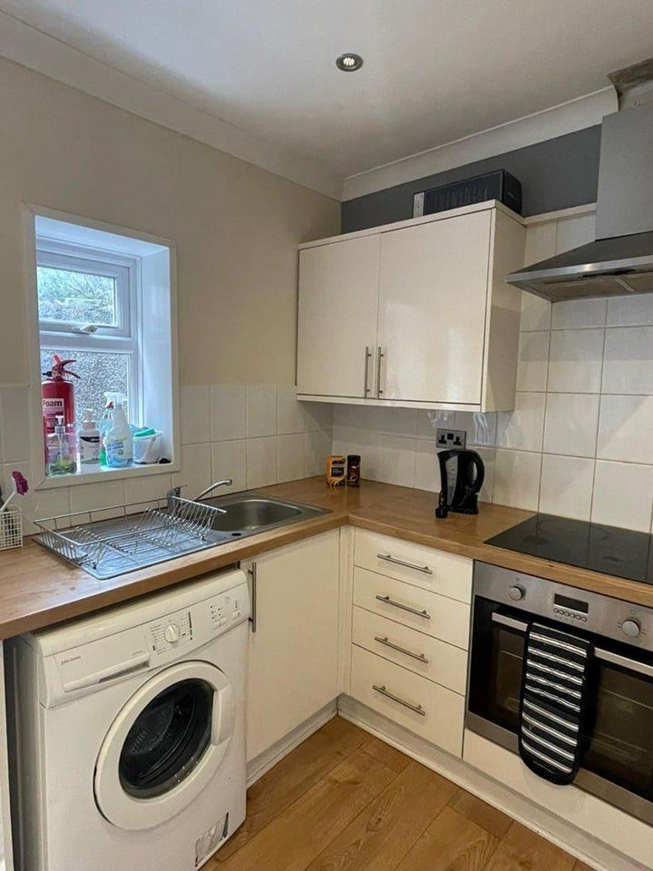 O 1h8274ub696cc7aet5