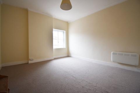 2 bedroom flat to rent - Letton Court, Letton
