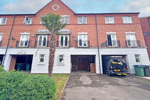 Oxford Way, TIPTON, DY4 8AL