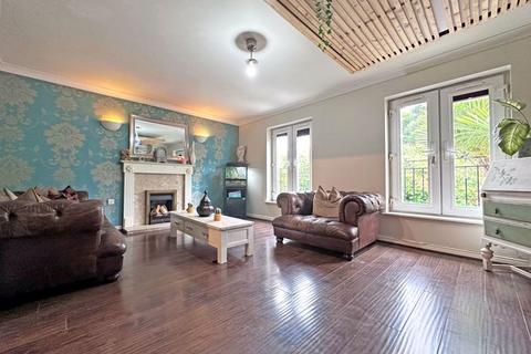 undefined, Oxford Way, TIPTON, DY4 8AL