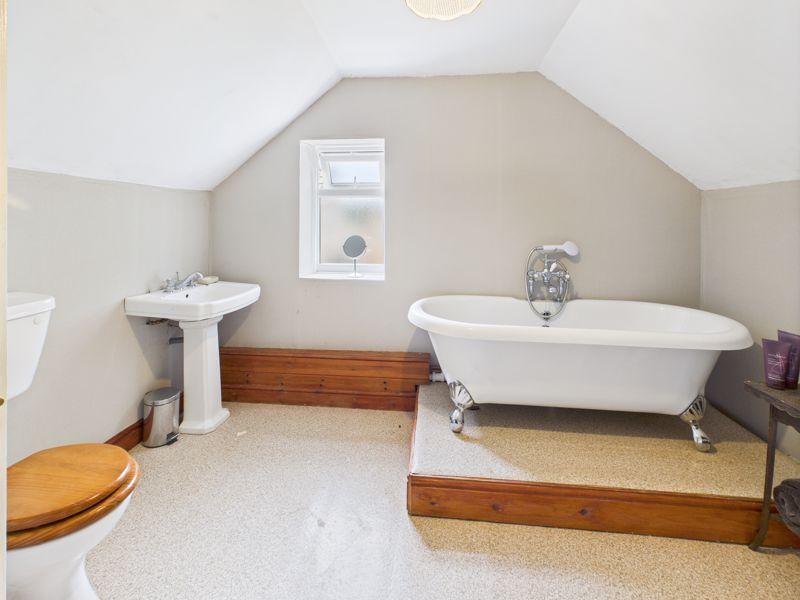 First Floor Bathroom