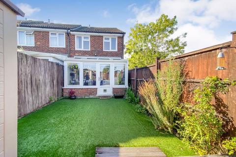 2 bedroom end of terrace house for sale, Ferndale, Hedge End, SO30