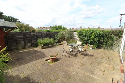 4 bedroom detached house for sale, The Elms, Leicester LE8