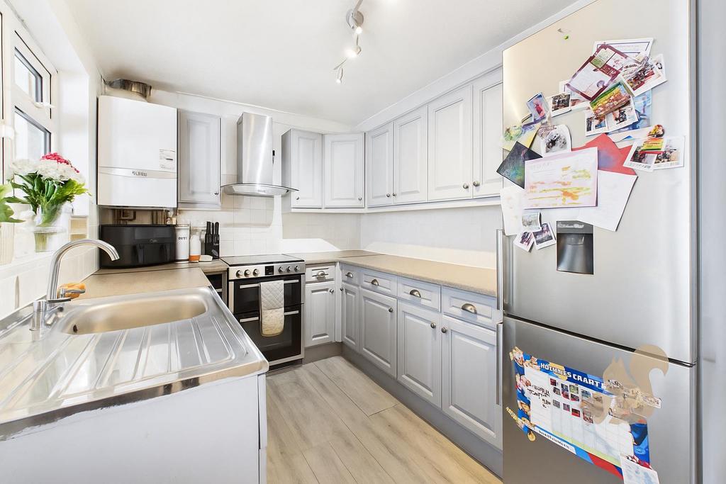 Chat GPT Image Aug 18, 2025, 09 19 55 AM.png