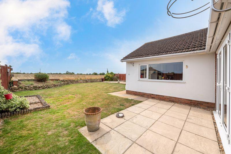 Rear garden/country