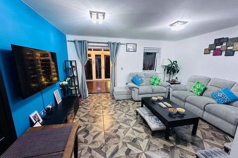 2 bedroom semi-detached house for sale, Fenton Road, Harrow