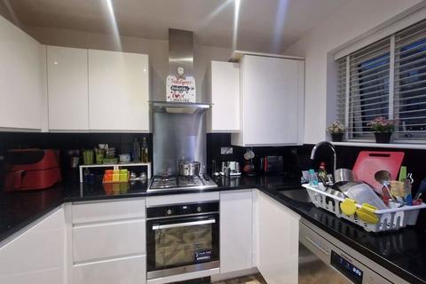 2 bedroom semi-detached house for sale, Fenton Road, Harrow