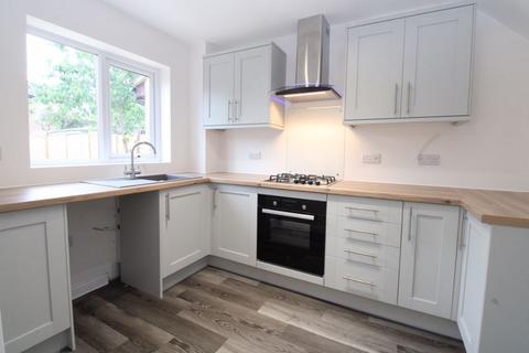 3 bedroom detached house for sale, Caernarvon Road, St. Neots PE19