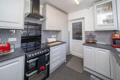 20 Barton Lane, Kingswinford, DY6 9EY