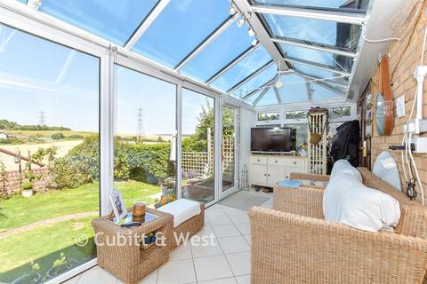 Derwent Close, Waterlooville, Hampshire