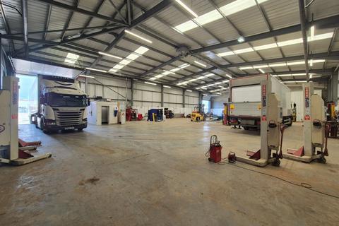 Warehouse to rent, Bentley Moor Ln Doncaster DN6 7BD