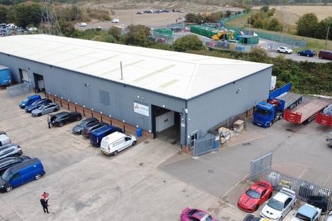Warehouse to rent, Bentley Moor Ln Doncaster DN6 7BD