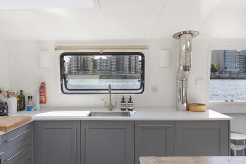 2 bedroom houseboat for sale, London SW3