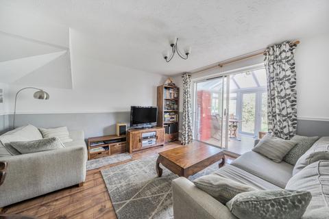 7 Fleet Terrace, London, SE6 2EB