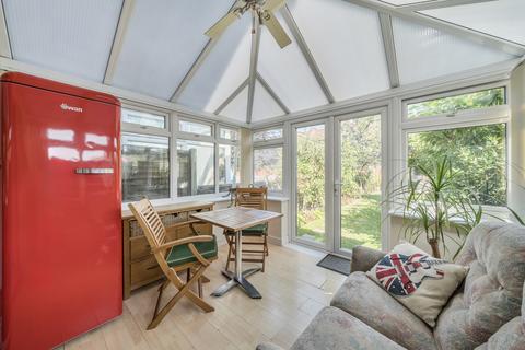 7 Fleet Terrace, London, SE6 2EB