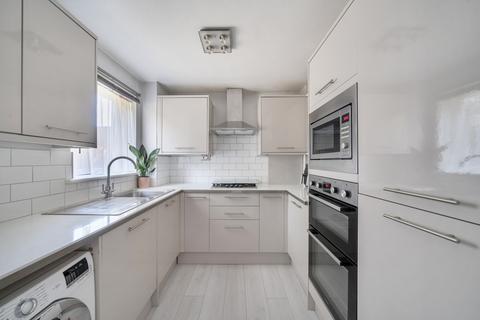 undefined, Aylsham Drive, Ickenham, Uxbridge