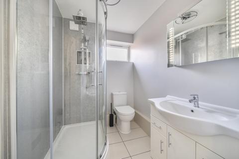 undefined, Aylsham Drive, Ickenham, Uxbridge