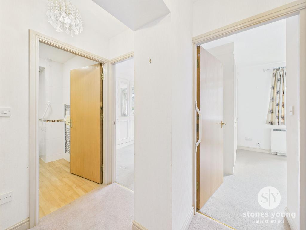 Ground Floor Flat Entrance Hallway