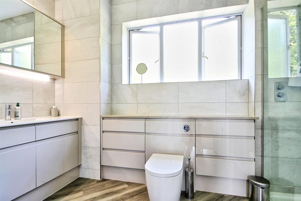 En Suite 1