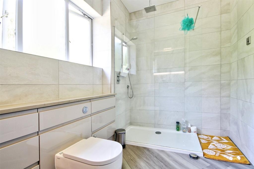 En Suite 1