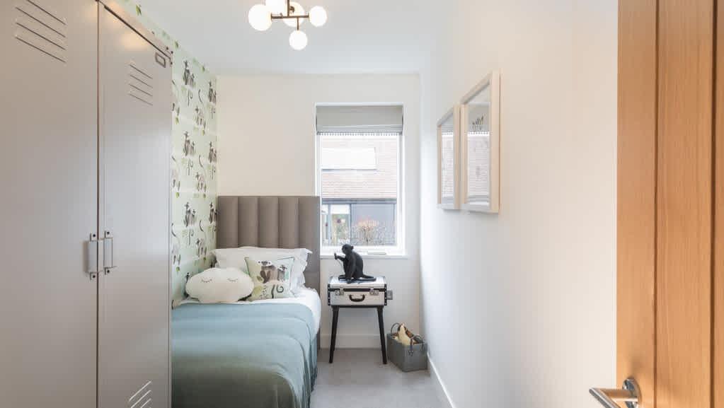 Brycewood-and-myleswood-elm-bedroom-3