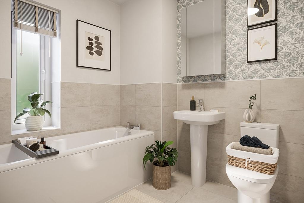 Large main bathroom