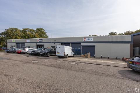 Industrial unit to rent, Erica Rd Milton Keynes MK12 6HS