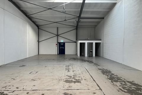 Industrial unit to rent, Erica Rd Milton Keynes MK12 6HS